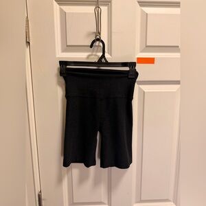 Women’s Beyond Yoga Athletic Performance Biker Shorts